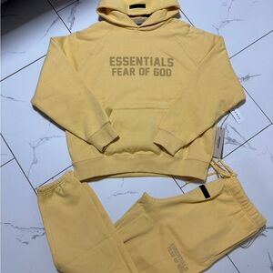 Essentials Fear of God Light Yellow Apparel